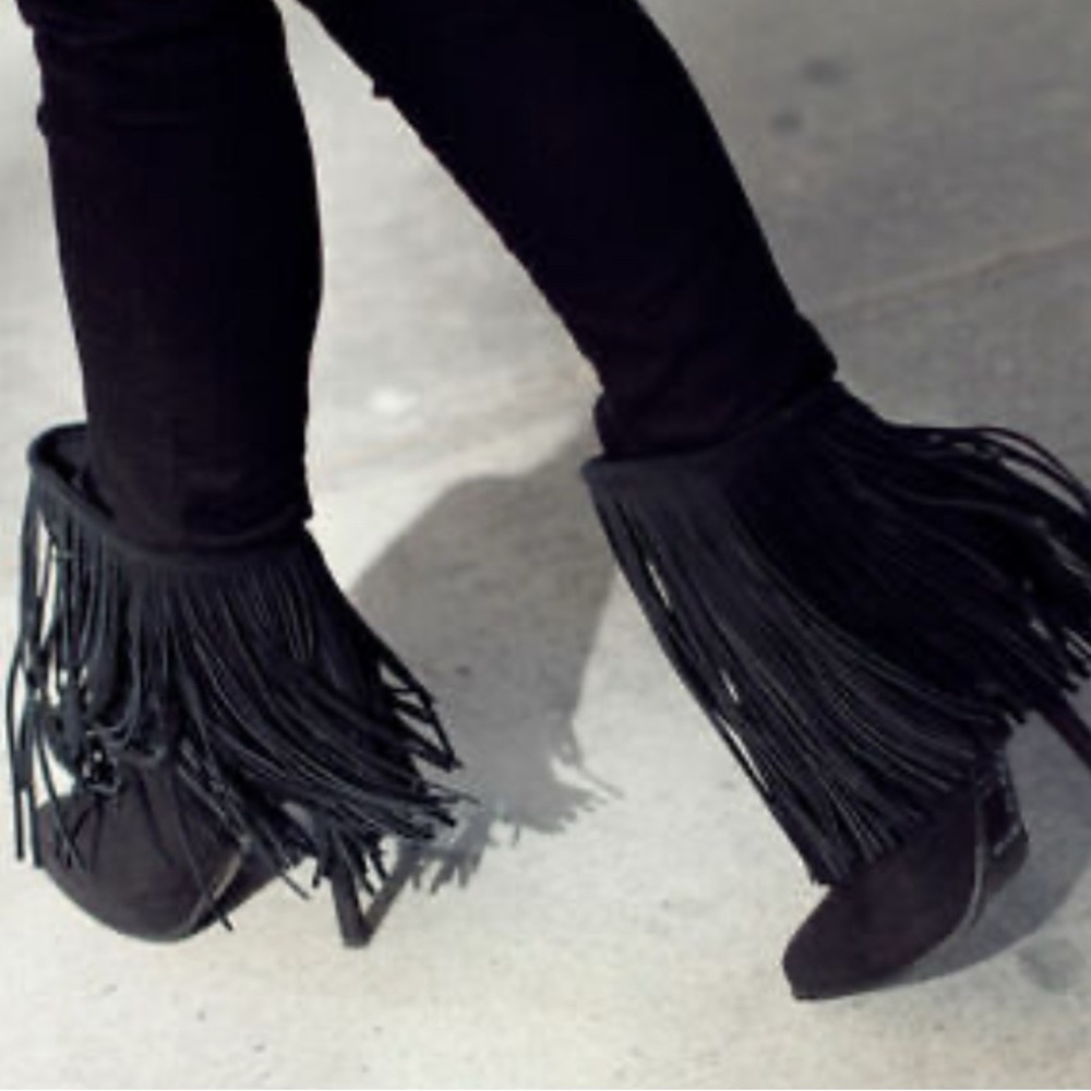 Zara Black Fringe Suede Ankle Boots with Pointed Toe - Picture 9 of 9